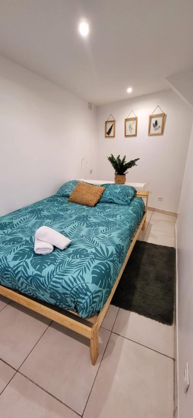Nalan Orrygeois, Spa, Sauna, Proche Asterix Bagian luar foto